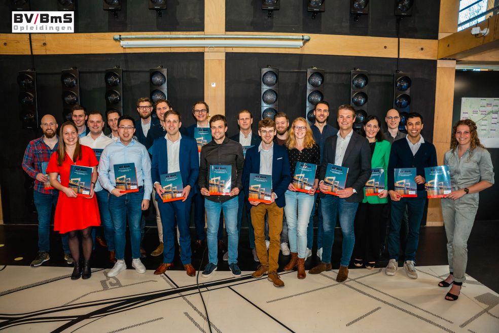 25 nieuwe Masters of Science ontvangen hun getuigschrift